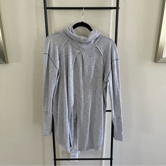 Free People, We The Free, Split Back Turtleneck Top | Size M - Picture 8 of 8